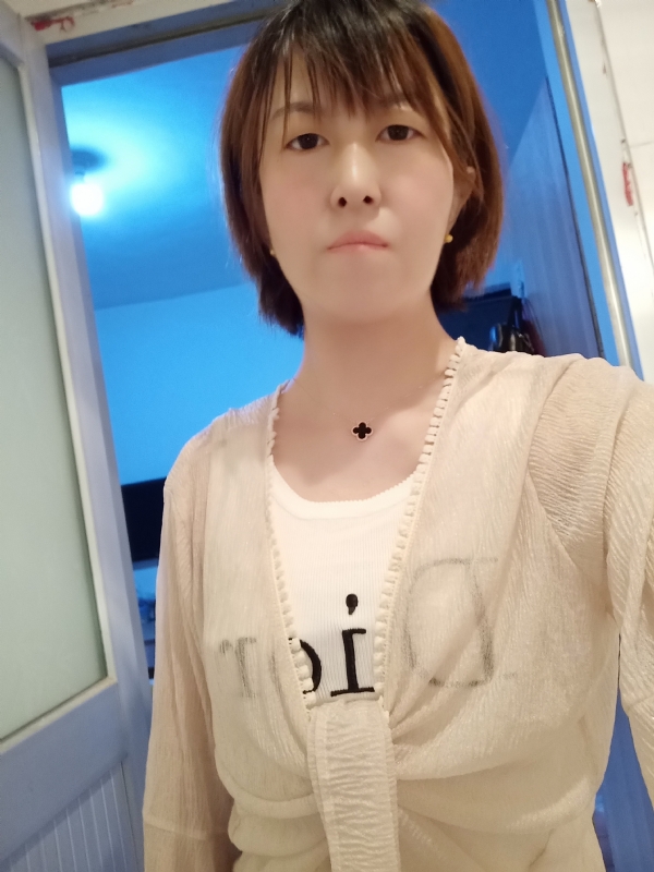 芬儿的第四张照片--青岛相亲服务中心