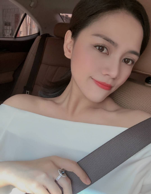 Anna安娜的第一张照片--青岛相亲服务中心