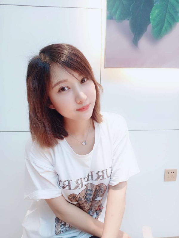 janice的第四张照片--青岛相亲服务中心