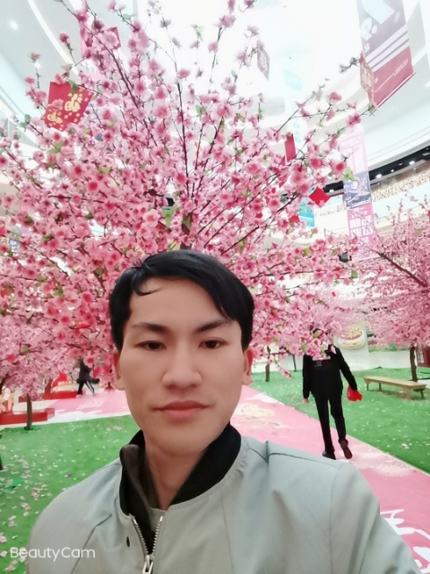 单身一人的第一张照片--青岛相亲服务中心