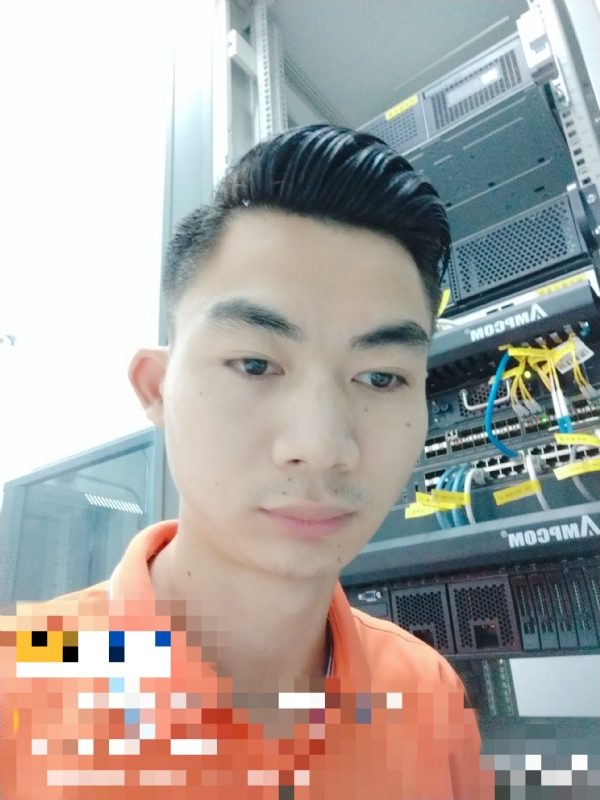 小海的第一张照片--青岛相亲服务中心