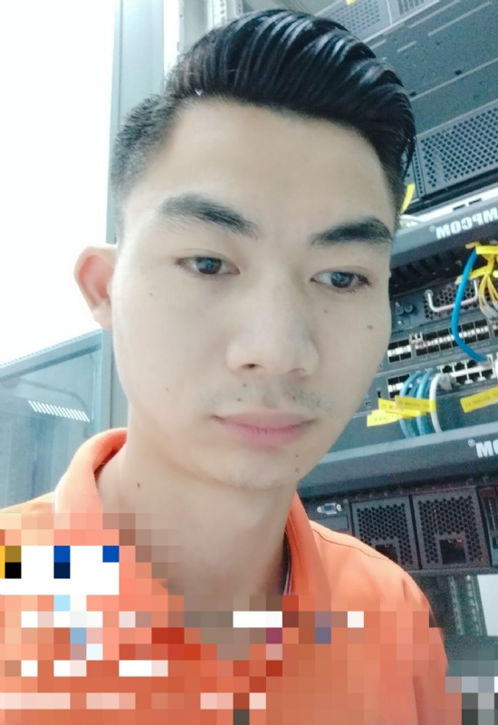 小海的第二张照片--青岛相亲服务中心