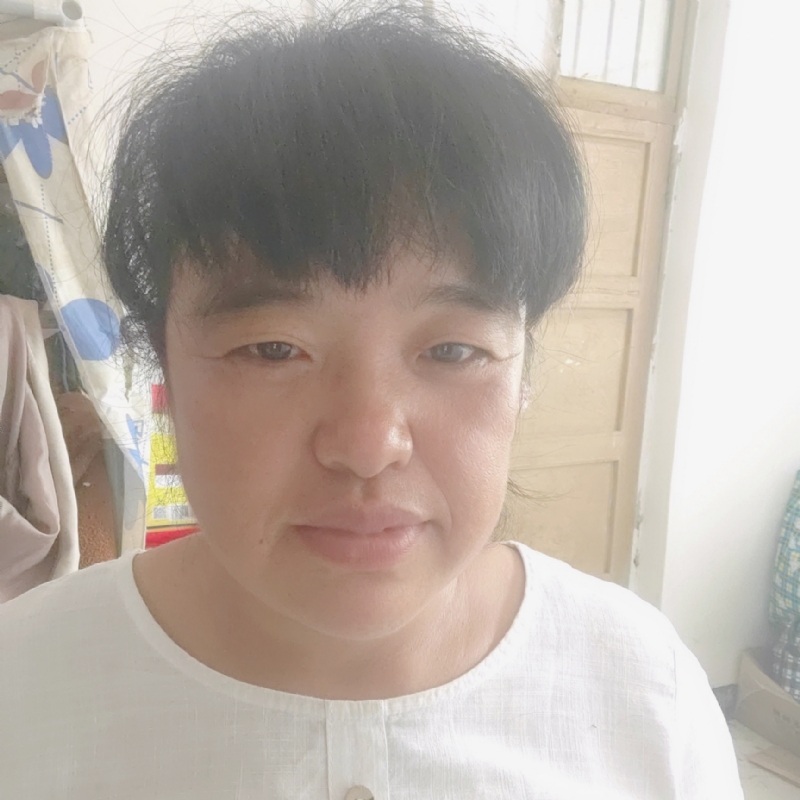 二妮的第二张照片--青岛相亲服务中心