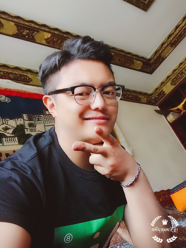 橙男的第四张照片--青岛相亲服务中心