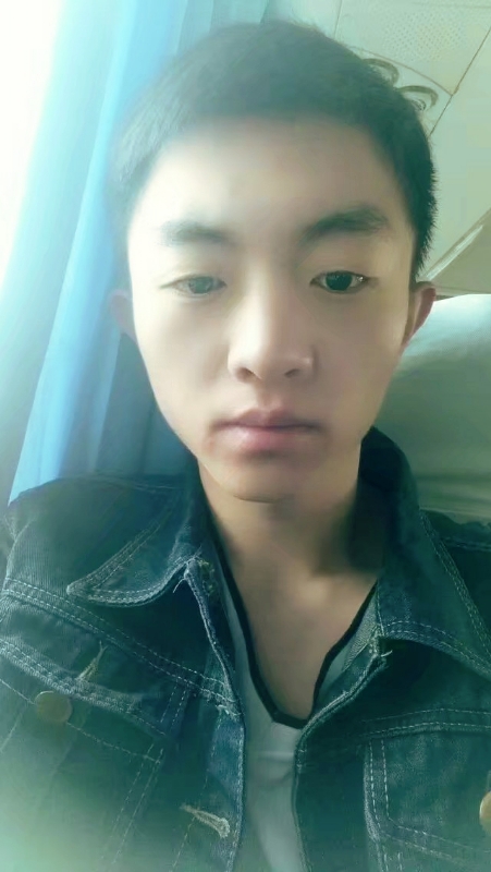 小手冰凉的第一张照片--青岛相亲服务中心