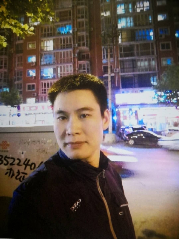 阳光灿烂的第三张照片--青岛相亲服务中心