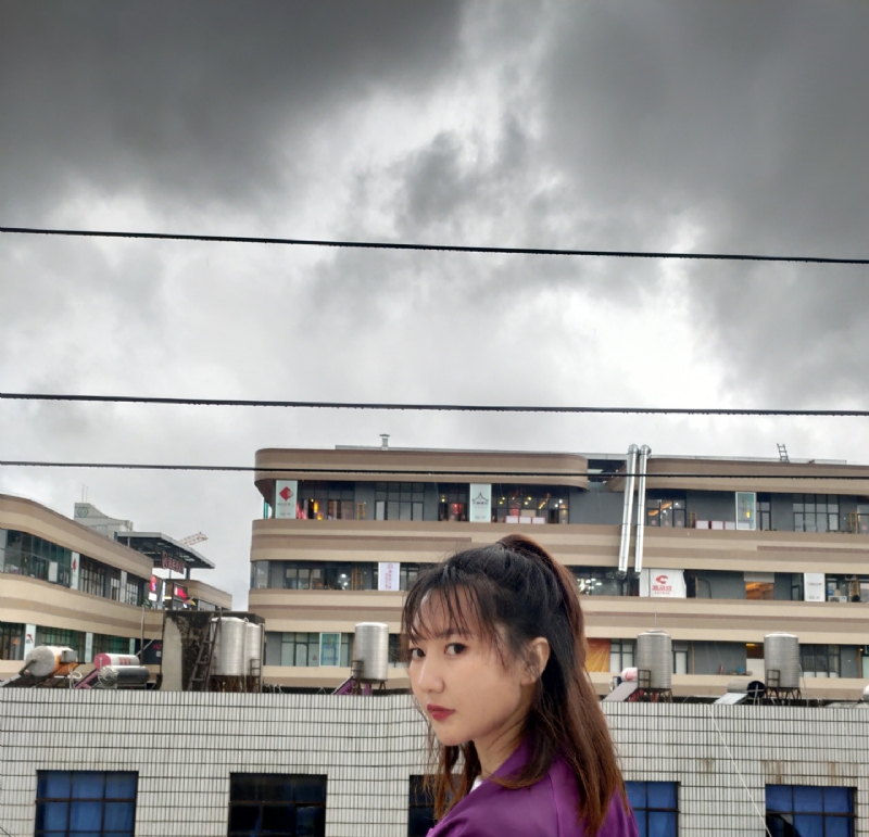 李家小姐的第二张照片--青岛相亲服务中心