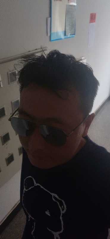 长腿欧巴的第一张照片--青岛相亲服务中心