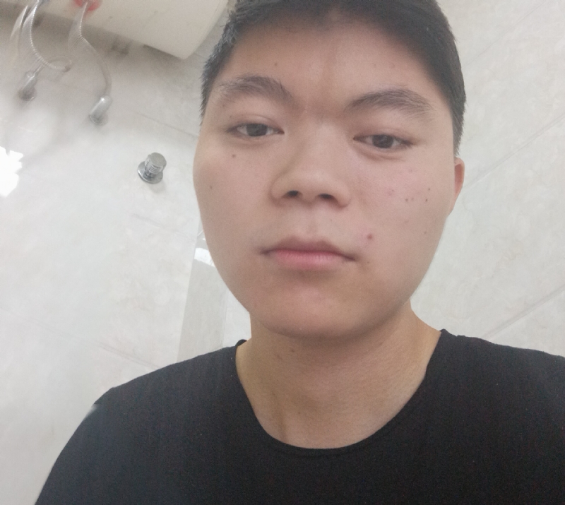 秦洋的第四张照片--青岛相亲服务中心