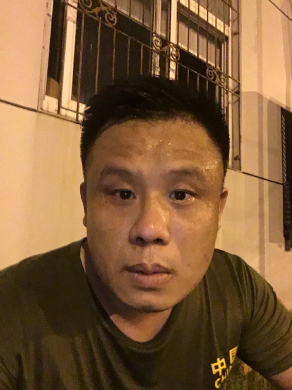 James2020的第一张照片--青岛相亲服务中心