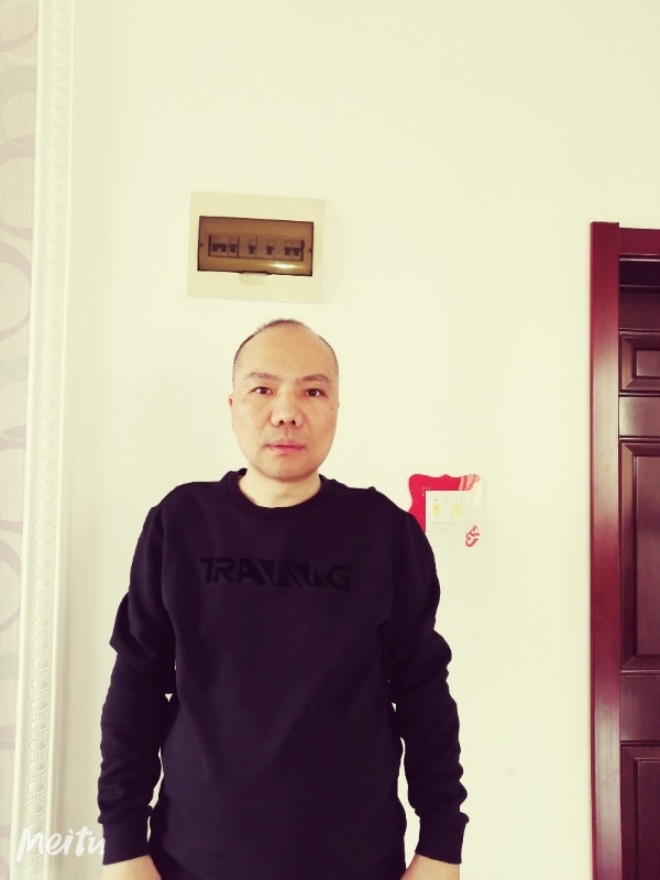 酒香四溢的第四张照片--青岛相亲服务中心