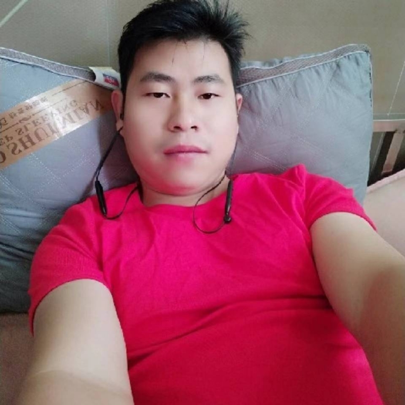 李强的第一张照片--青岛相亲服务中心