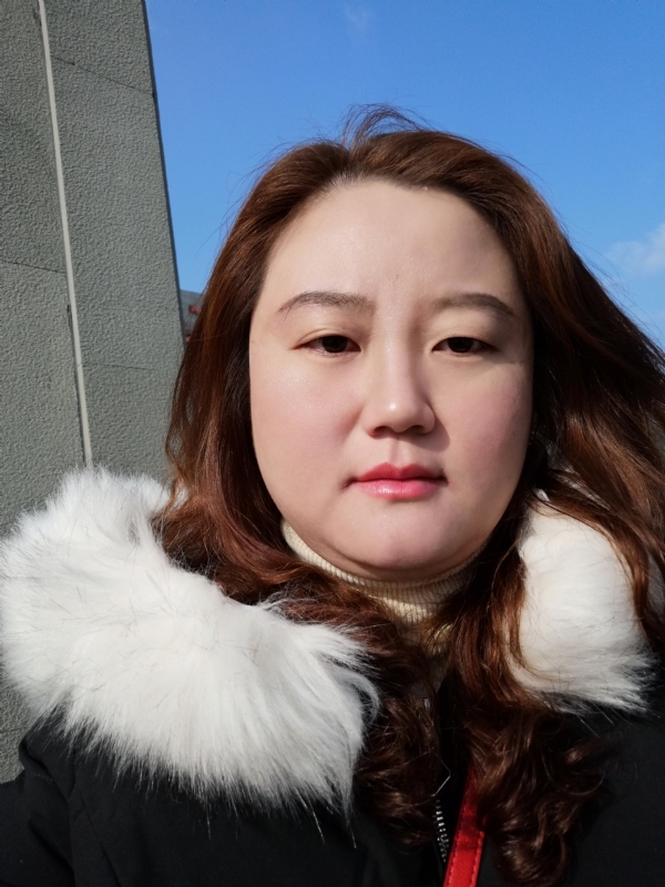 李清的第一张照片--青岛相亲服务中心