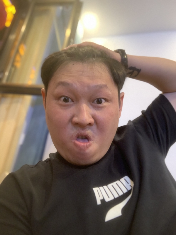 飞飞的第一张照片--青岛相亲服务中心