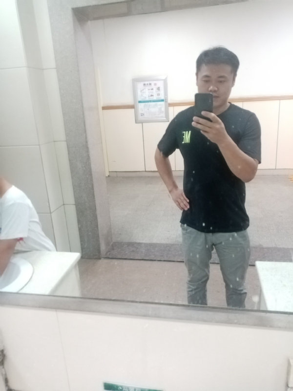 随遇而安的第一张照片--青岛相亲服务中心