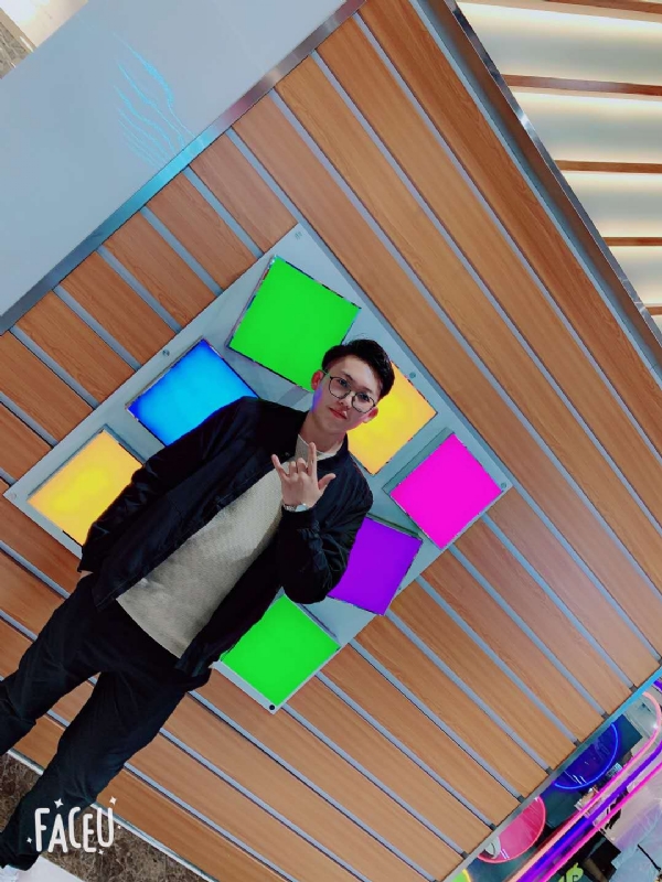 陪伴是最长情的告白的第一张照片--青岛相亲服务中心