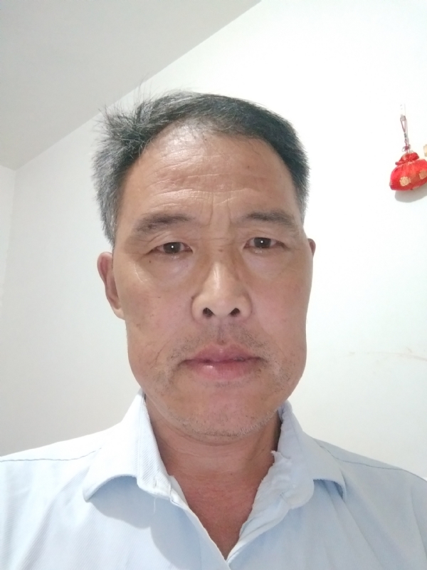 邹学辉的第二张照片--青岛相亲服务中心