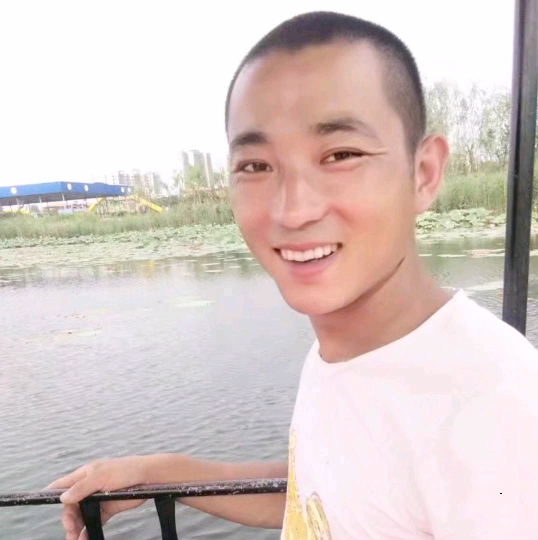 为你等候的第一张照片--青岛相亲服务中心