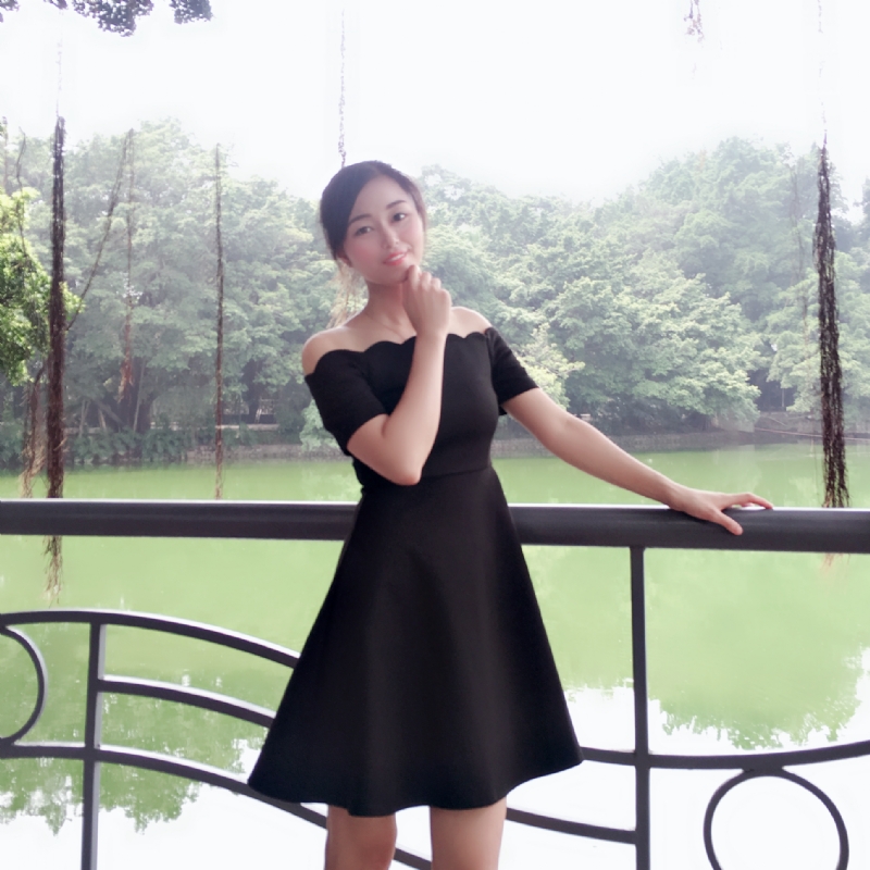 薇薇的第三张照片--青岛相亲服务中心