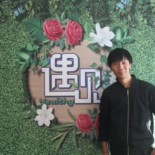 影视人~混爷张的第一张照片--青岛相亲服务中心