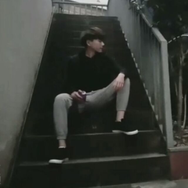 你是魔鬼吗的第一张照片--青岛相亲服务中心