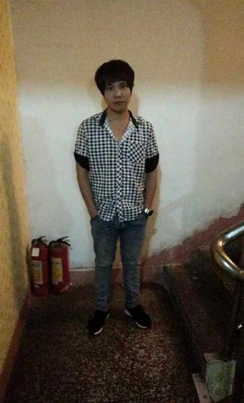 单身征婚的第一张照片--青岛相亲服务中心