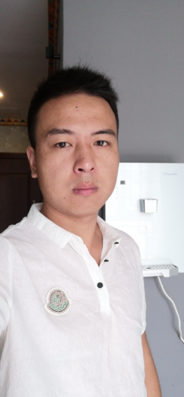 与卿共舞的第一张照片--青岛相亲服务中心