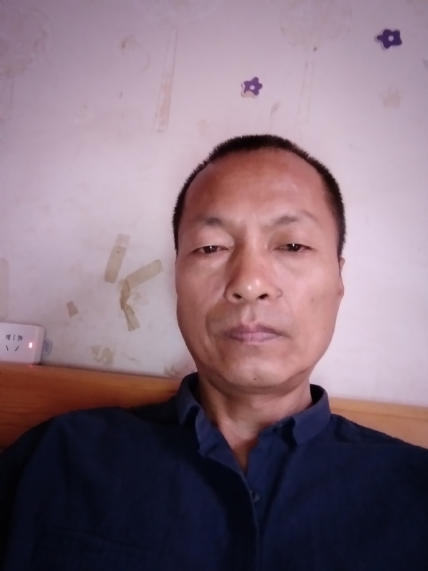 云逸的第二张照片--青岛相亲服务中心