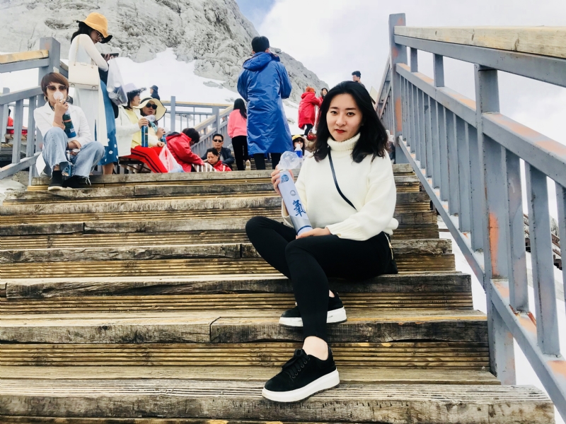 依雪的第四张照片--青岛相亲服务中心