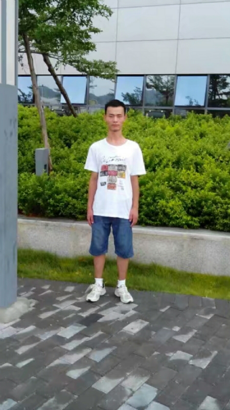 龙行天下的第一张照片--青岛相亲服务中心