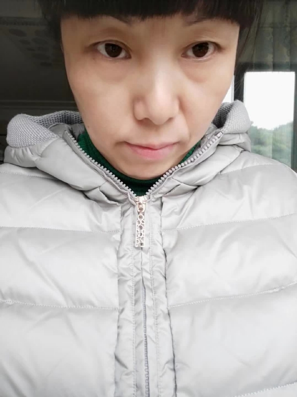 一抹幽蓝的第一张照片--青岛相亲服务中心