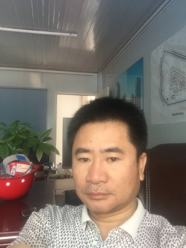 一步之遥的第一张照片--青岛相亲服务中心