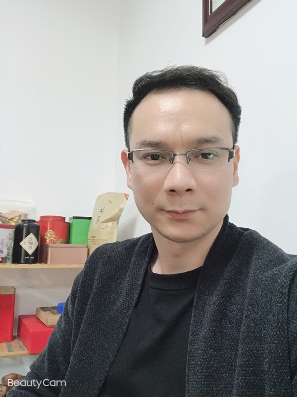 韦的第一张照片--青岛相亲服务中心