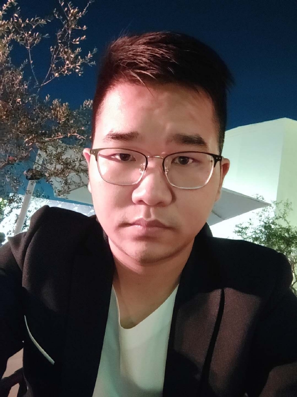 在路上的第一张照片--青岛相亲服务中心