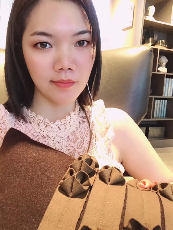 92年kiki的第一张照片--青岛相亲服务中心