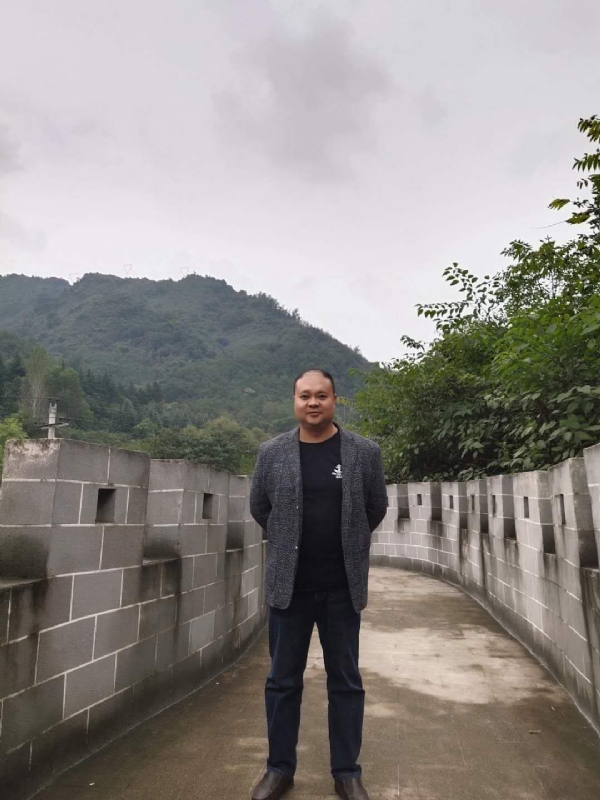 玉竹的第二张照片--青岛相亲服务中心