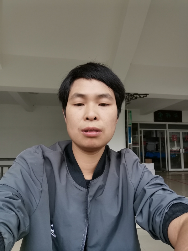 刘志强的第一张照片--青岛相亲服务中心