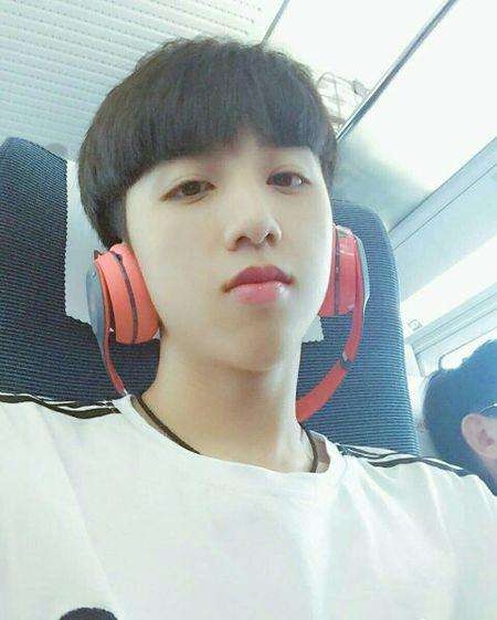 被爱伤了身的第一张照片--青岛相亲服务中心