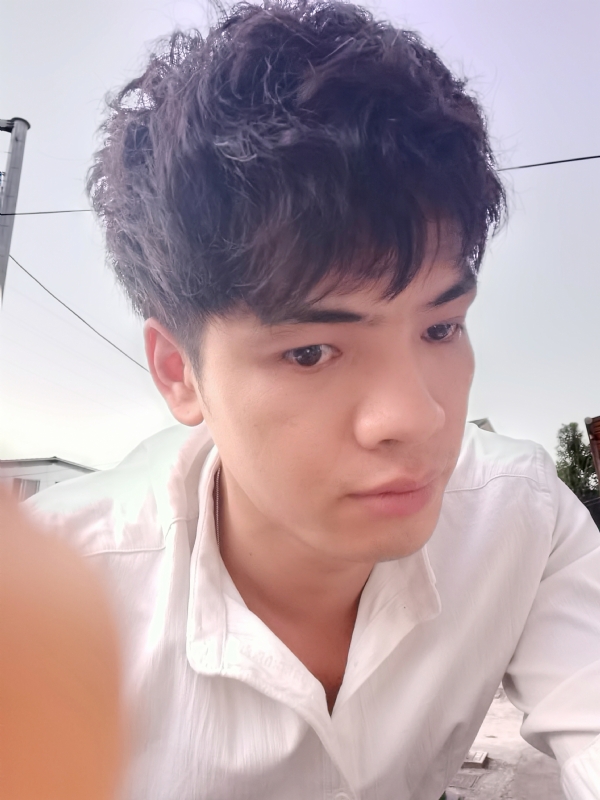 幕后老板的第三张照片--青岛相亲服务中心