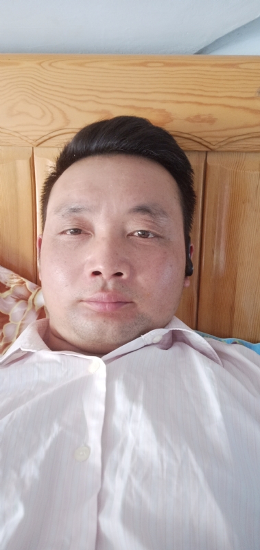 转角的第一张照片--青岛相亲服务中心