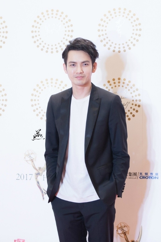 1+2+3的第一张照片--青岛相亲服务中心