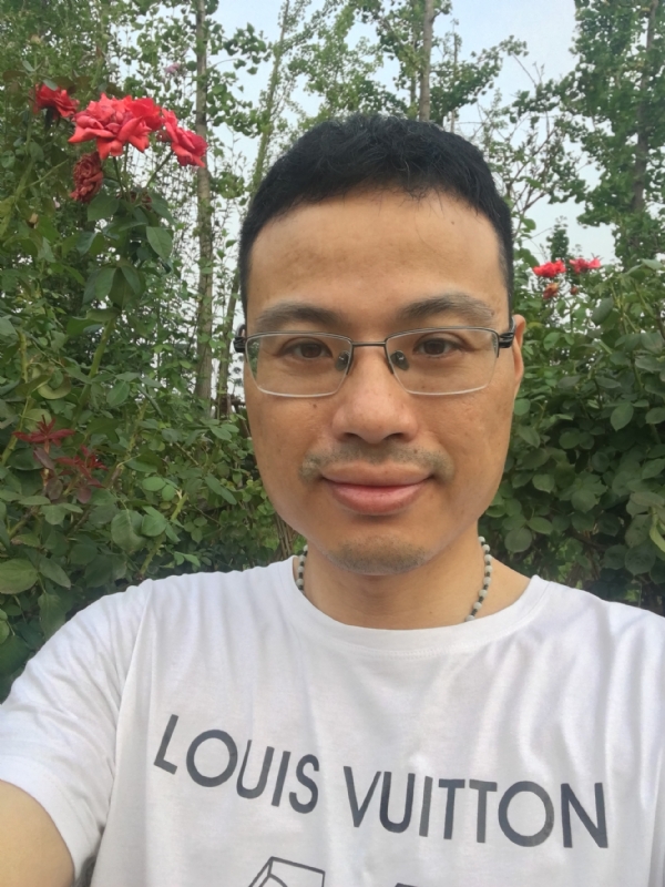 牛仔哥的第二张照片--青岛相亲服务中心