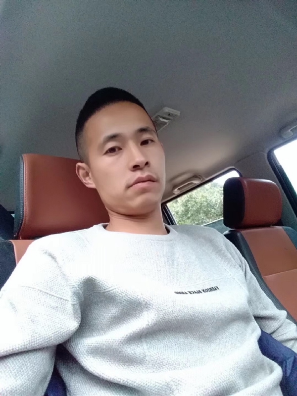 我狠忙的第一张照片--青岛相亲服务中心