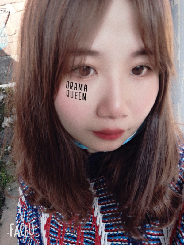 花开半夏的第一张照片--青岛相亲服务中心