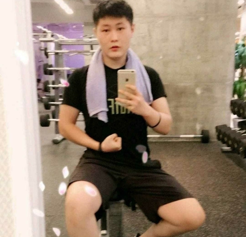 晚婚的第二张照片--青岛相亲服务中心