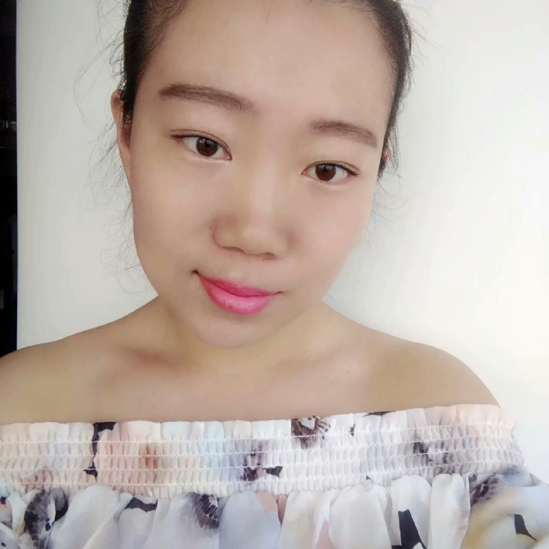 Vivian的第一张照片--青岛相亲服务中心