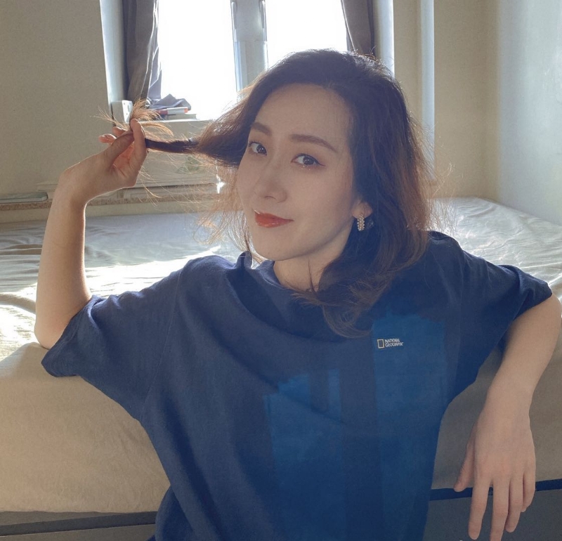 李雯雪的第一张照片--青岛相亲服务中心