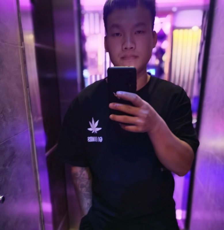 午后的阳光的第二张照片--青岛相亲服务中心