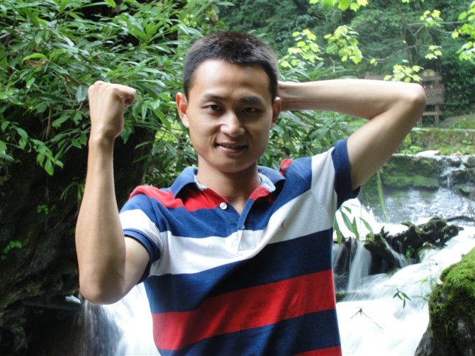 阿汤的第一张照片--青岛相亲服务中心