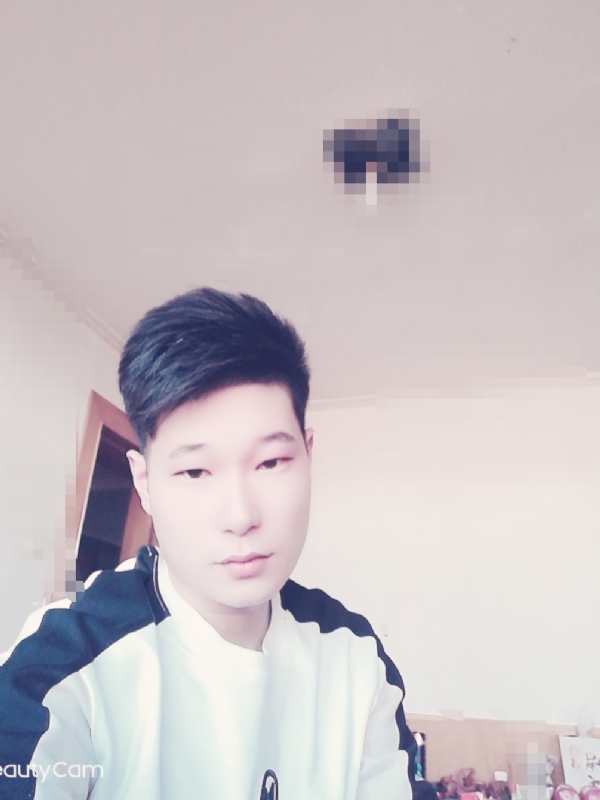 子凡的第一张照片--青岛相亲服务中心